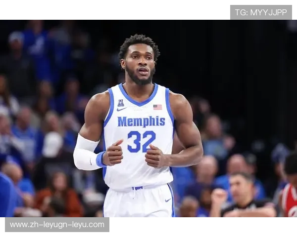 独行侠马刺球迷论战升级版主开贴事件折射球队竞争与网络话语权博弈